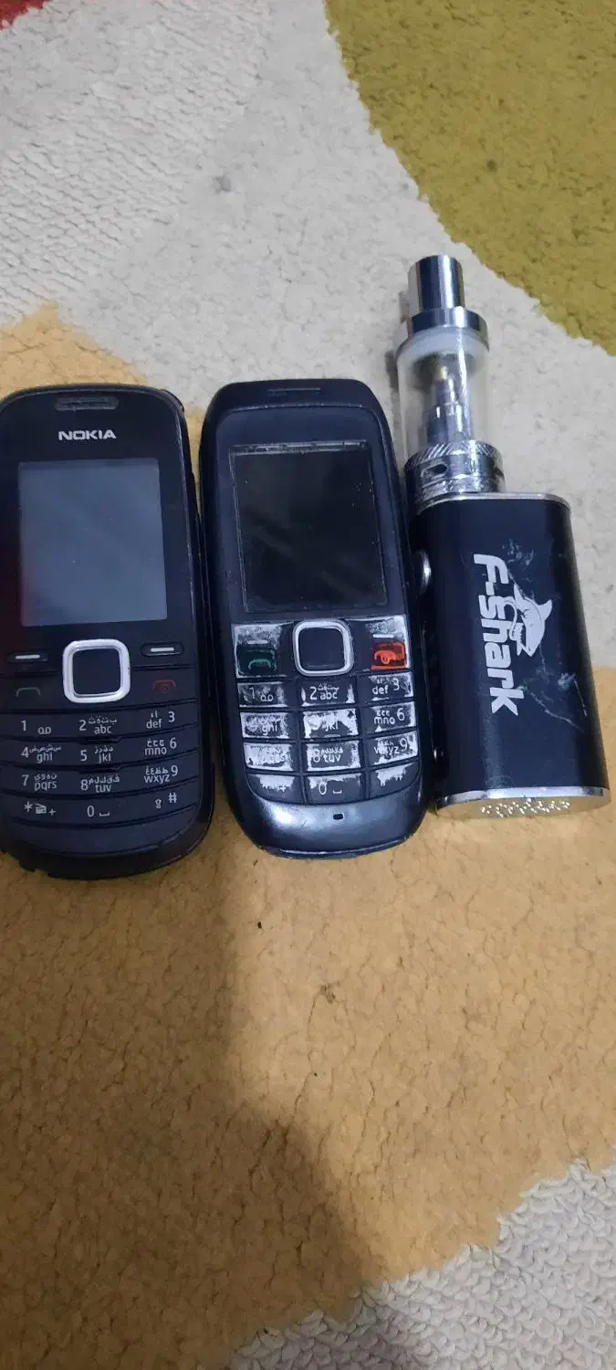 گوشی نوکیا و ویپ قدیمی|موبایل|تهران, شهران جنوبی|دیوار