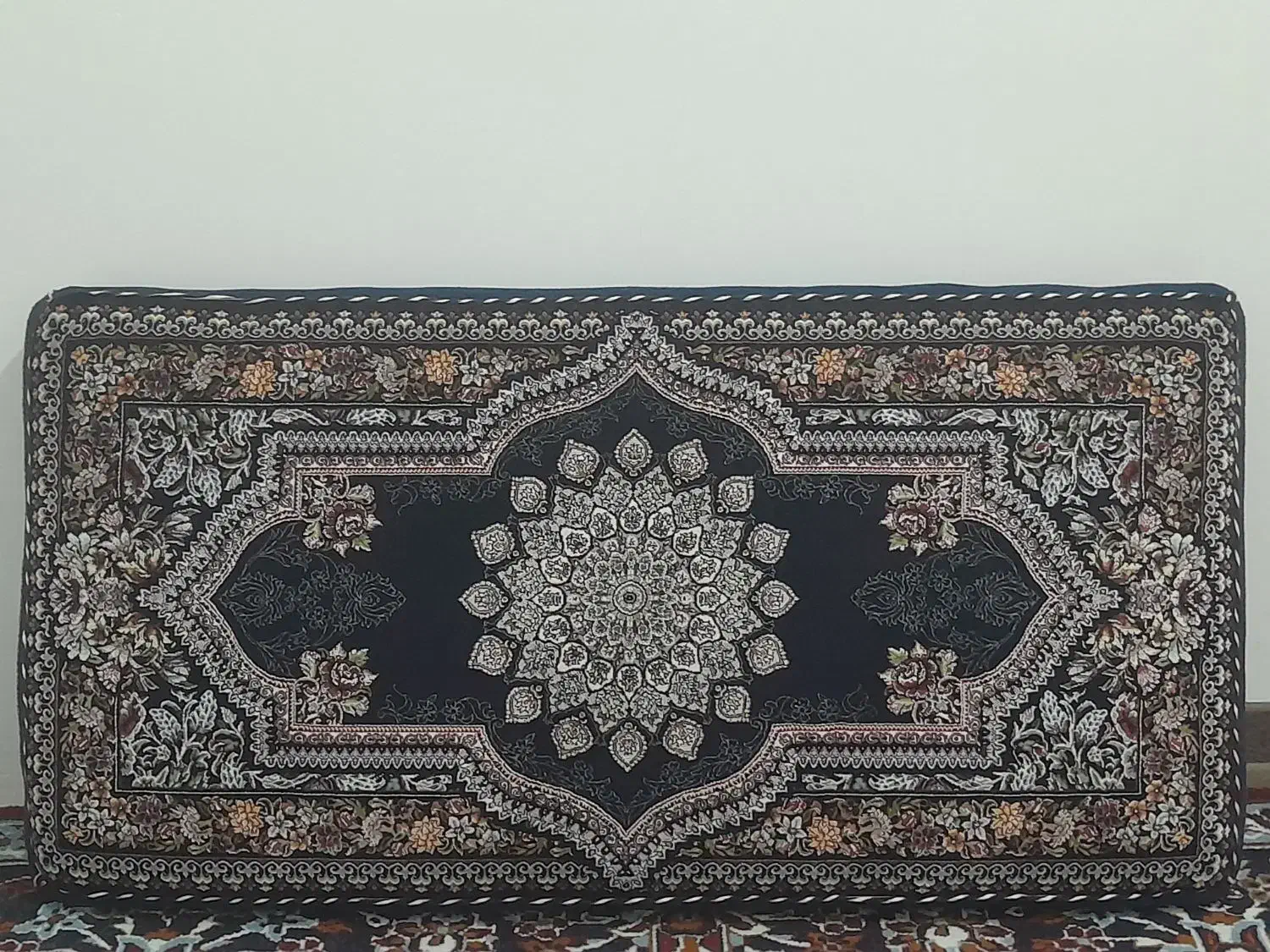 پشتی ۱۲۰۰ شانه|پشتی|سنقر, |دیوار