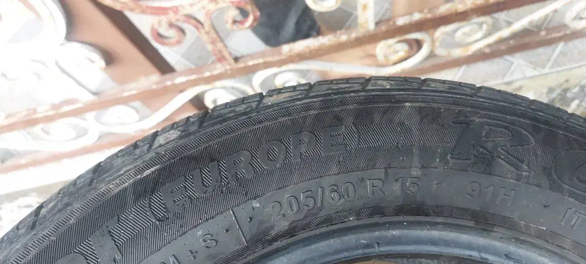 دوحلقه لاستیک ایران تایر 15*205|قطعات یدکی و لوازم جانبی|لاهیجان, کوی زمانی|دیوار