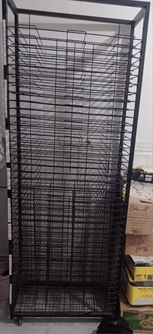 استند مقوا. استند کاغذ کادو. استند کتاب|فروشگاه و مغازه|بندرعباس, |دیوار