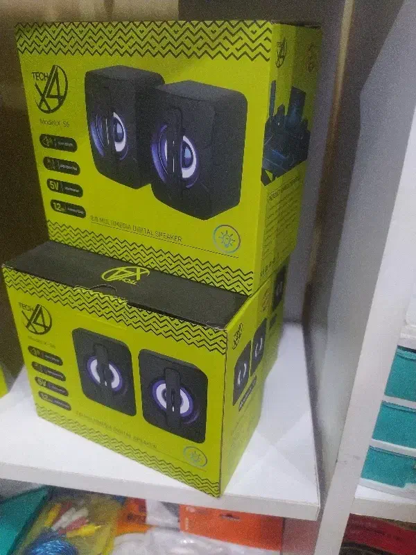 اسپیکر x4tech|قطعات و لوازم جانبی رایانه|نجف‌آباد, ریاضی|دیوار