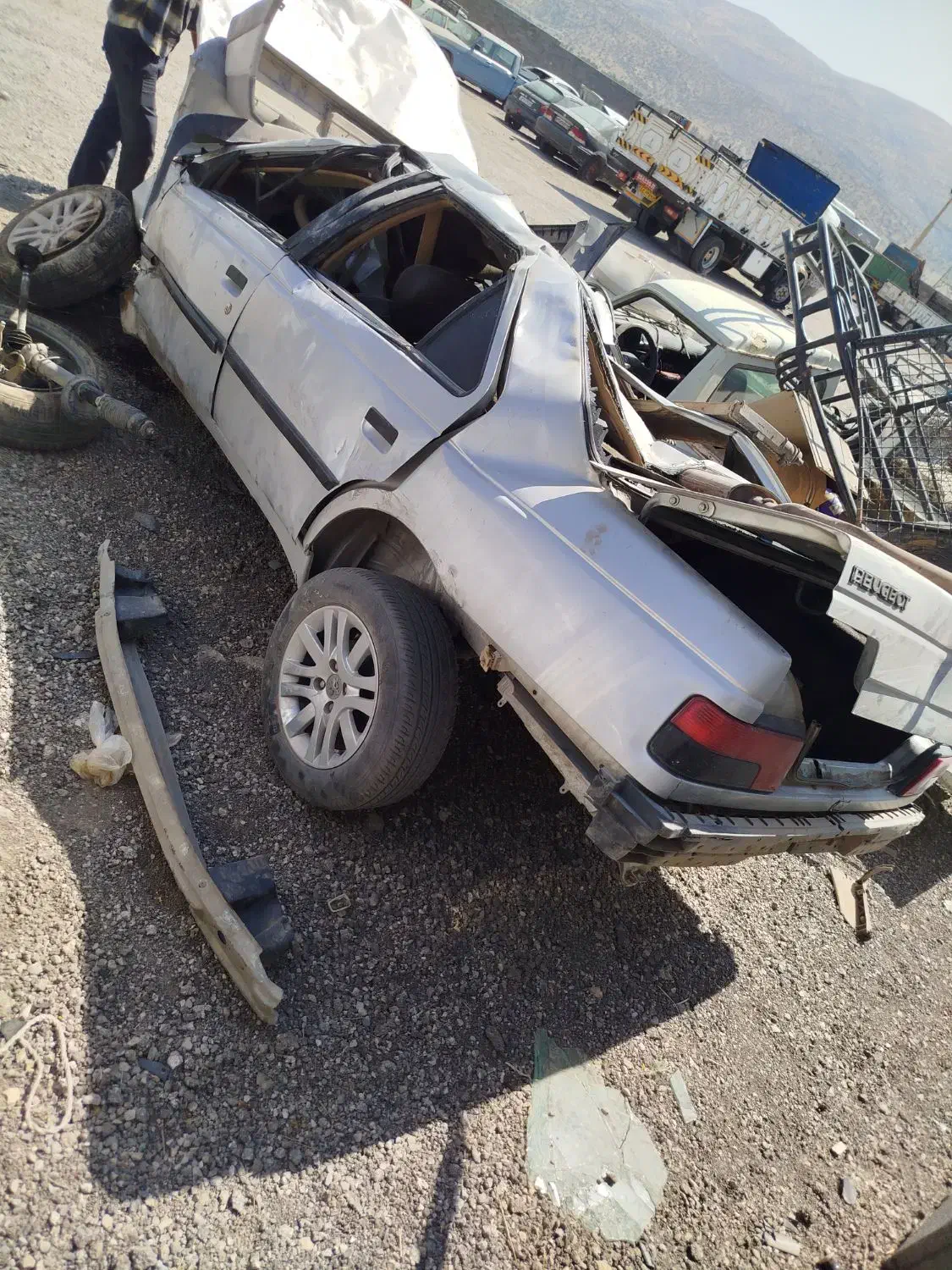 پژو تصادفی مدل 91|خودرو سواری و وانت|پاسارگاد, |دیوار