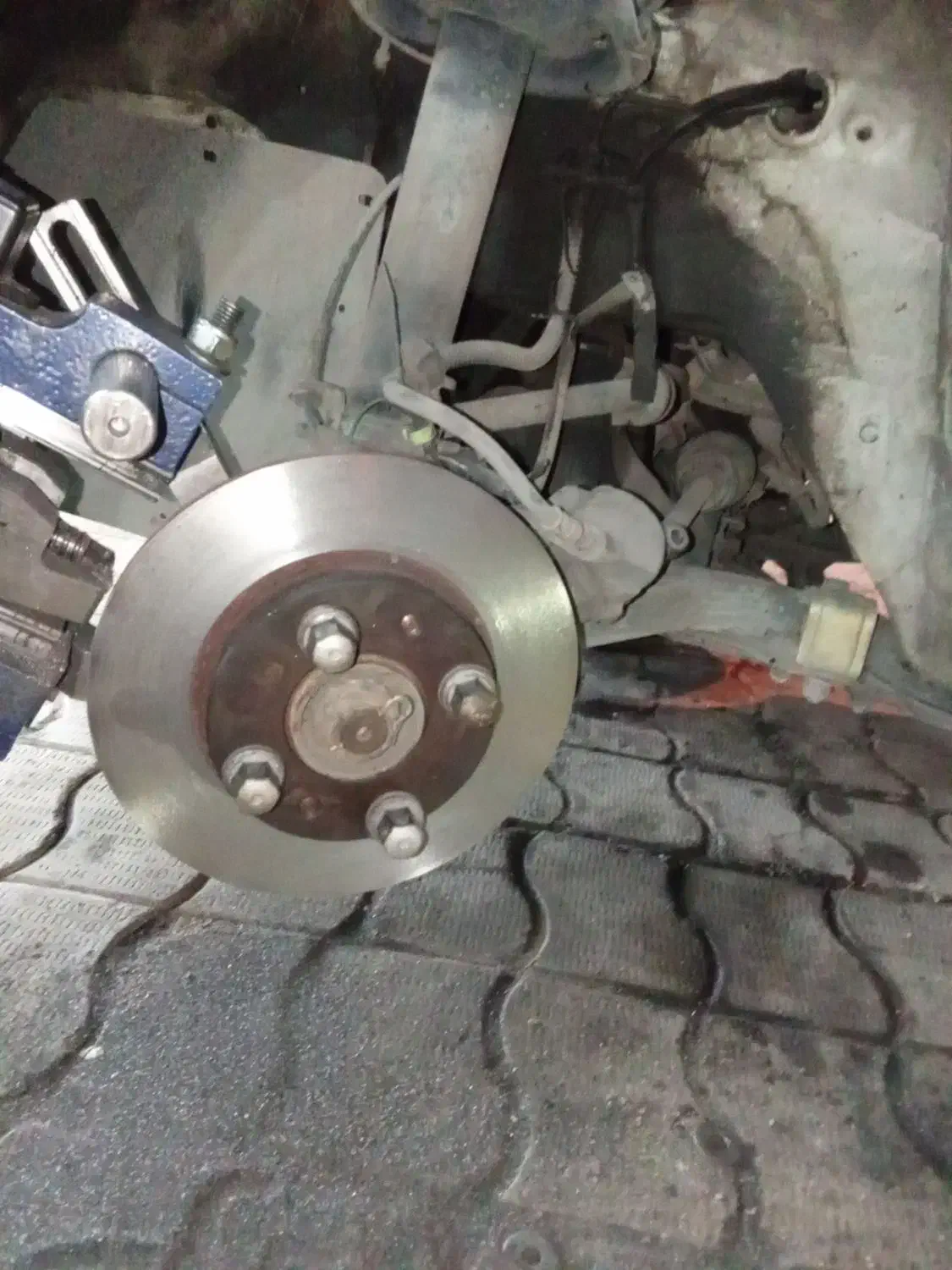 خدمات تخصصی لنت ترمز تعویض رایگان|قطعات یدکی و لوازم جانبی|خرم‌آباد, |دیوار