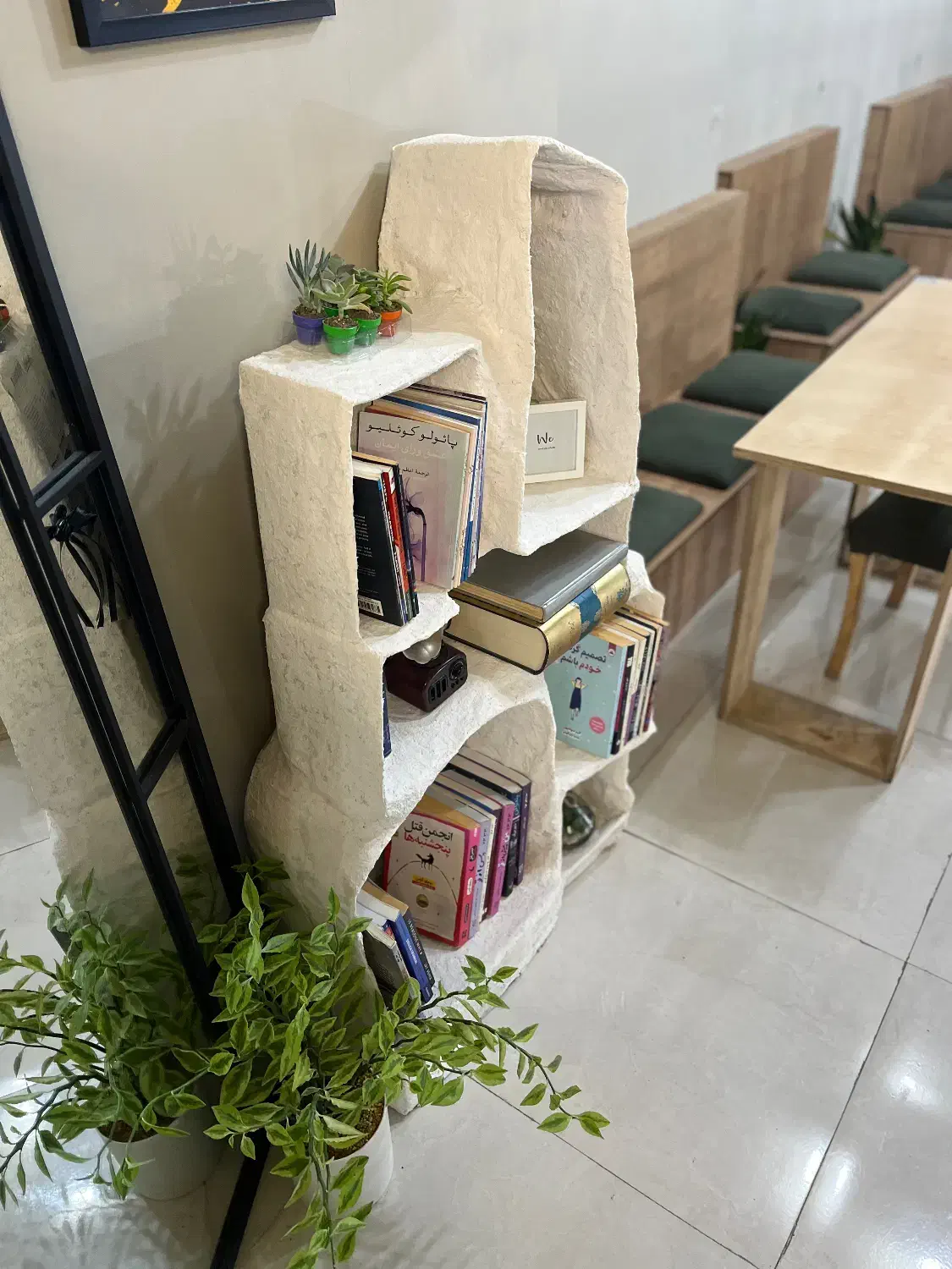 کتابخونه مینیمال پاپیه ماشه|کتابخانه، شلف، قفسه‌های دیواری|اردبیل, |دیوار