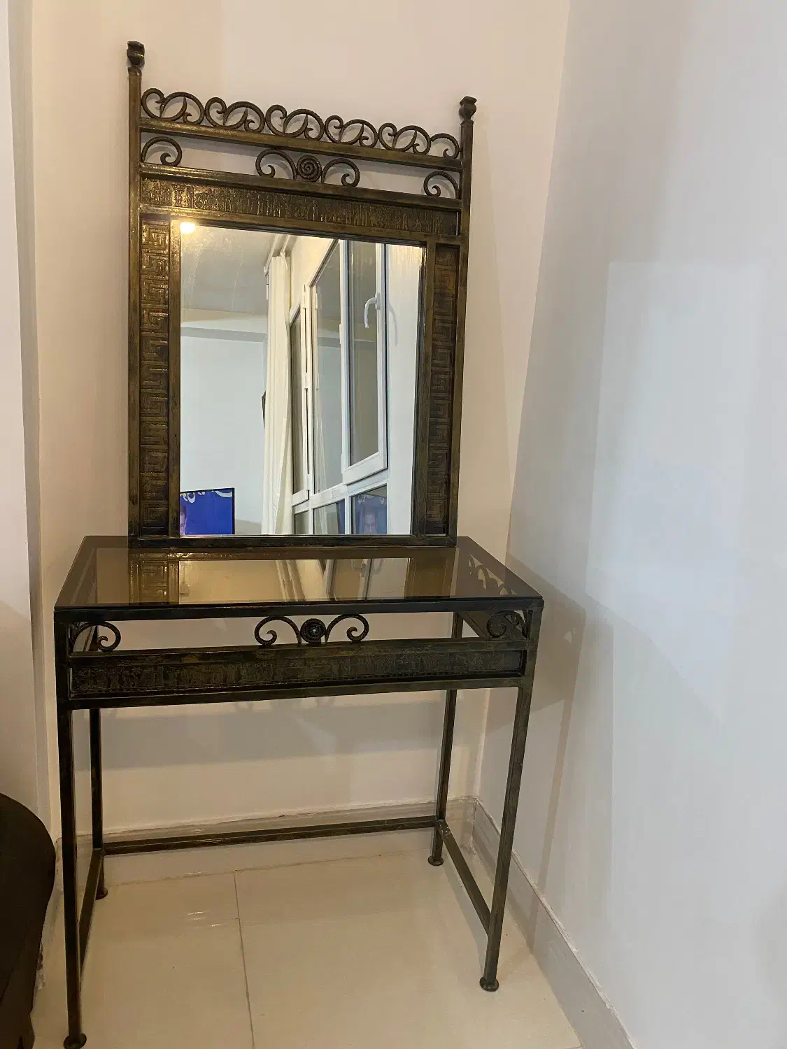 تخت فرفوژه|تخت و سرویس خواب|بجنورد, |دیوار