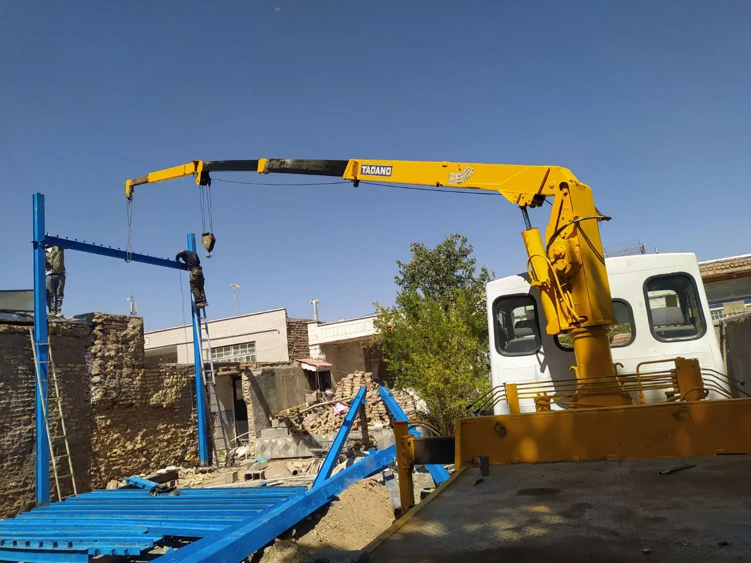 جرثقیل خاور اویکو مدل ۷۸|خودرو سنگین|قائن, |دیوار