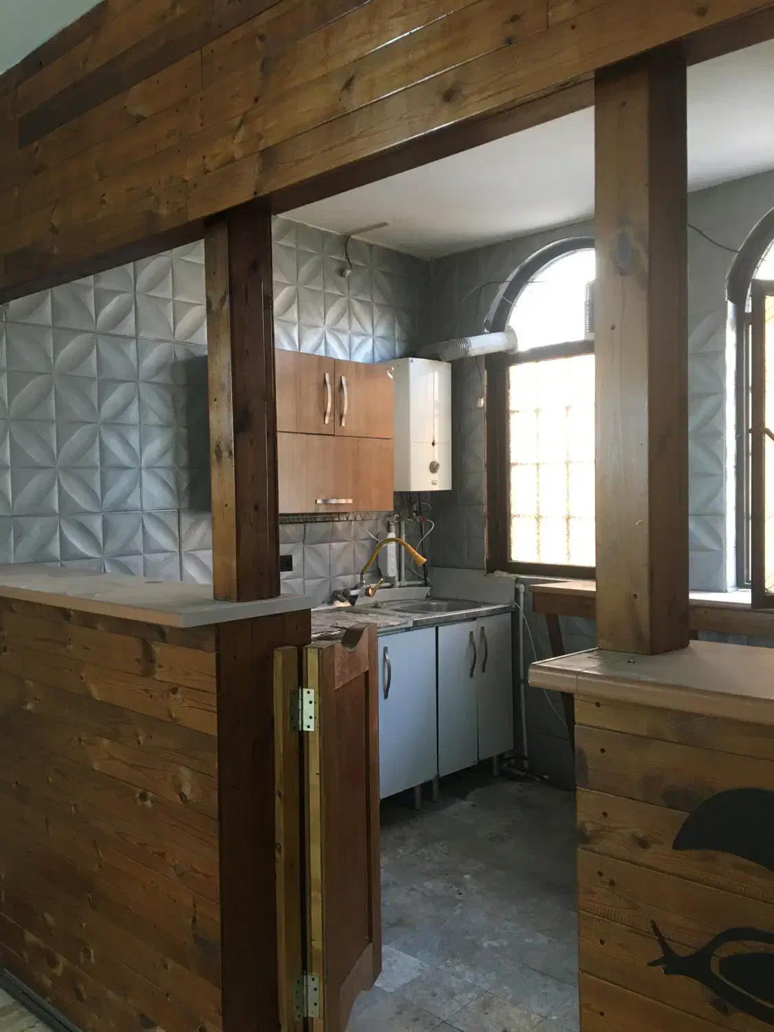 املاک مسکونی اداری تقاطع کارگر شمالی نصرت دانشجویا|اجارهٔ آپارتمان|تهران, فلسطین (میدان انقلاب)|دیوار