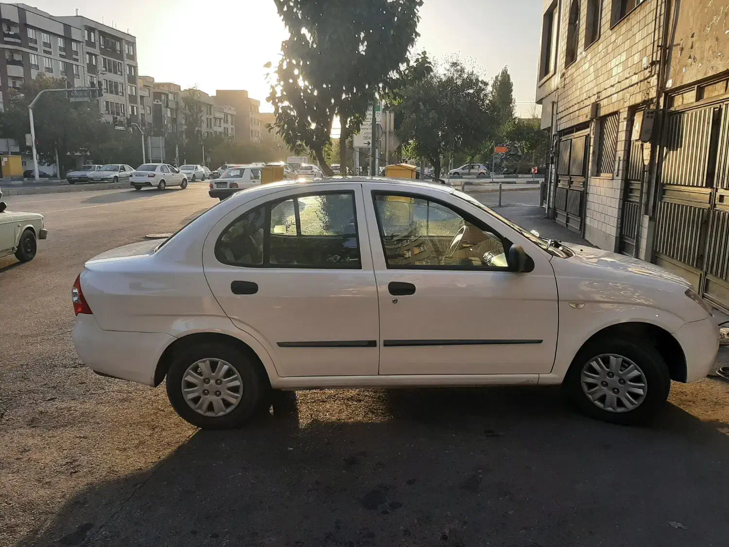 تیبا صندوق دار SX مدل 1400|خودرو سواری و وانت|تهران, نارمک جنوبی|دیوار