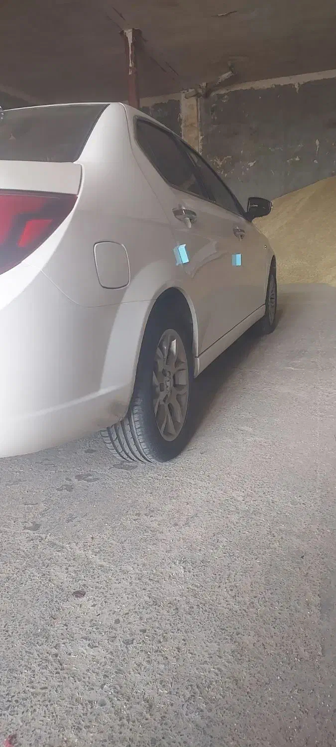 دنا پلاس توربو ۶ دنده|خودرو سواری و وانت|خزل, |دیوار