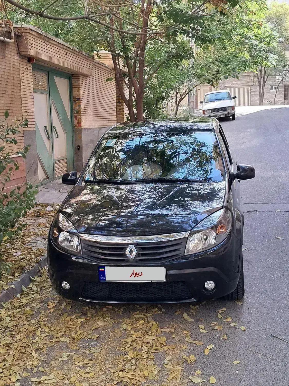 رنو ساندرو اتوماتیک مدل ۱۳۹۵|خودرو سواری و وانت|تبریز, |دیوار