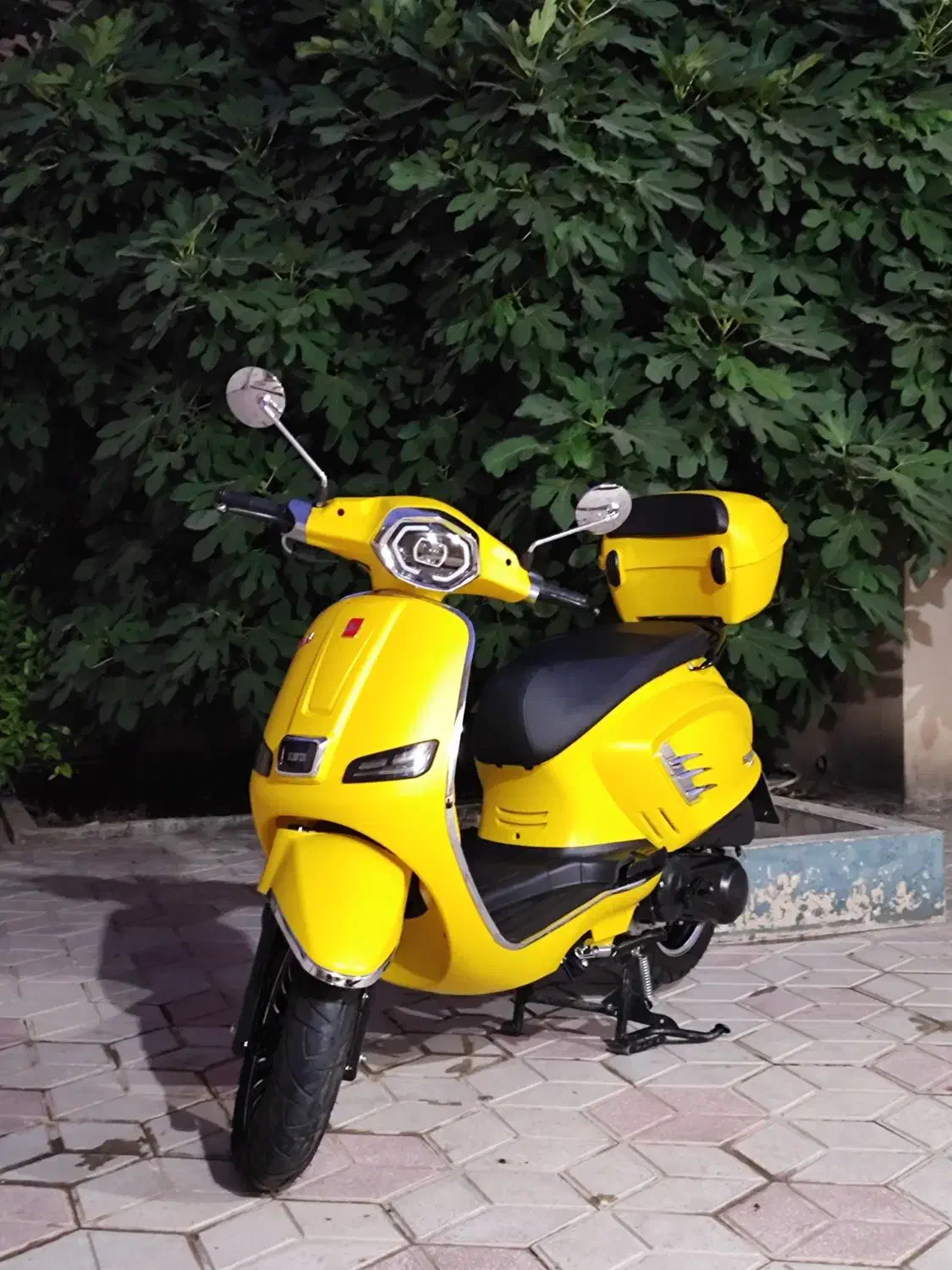 موتور طرح وسپا کویر مدل S5|موتورسیکلت|صدرا-فارس, فاز ۱|دیوار