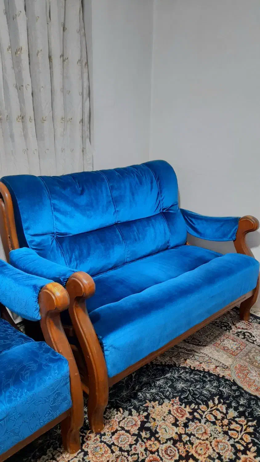 مبل تر تمیز در حد سالم خوش رنگ|مبلمان خانگی و میز عسلی|نوشهر, |دیوار