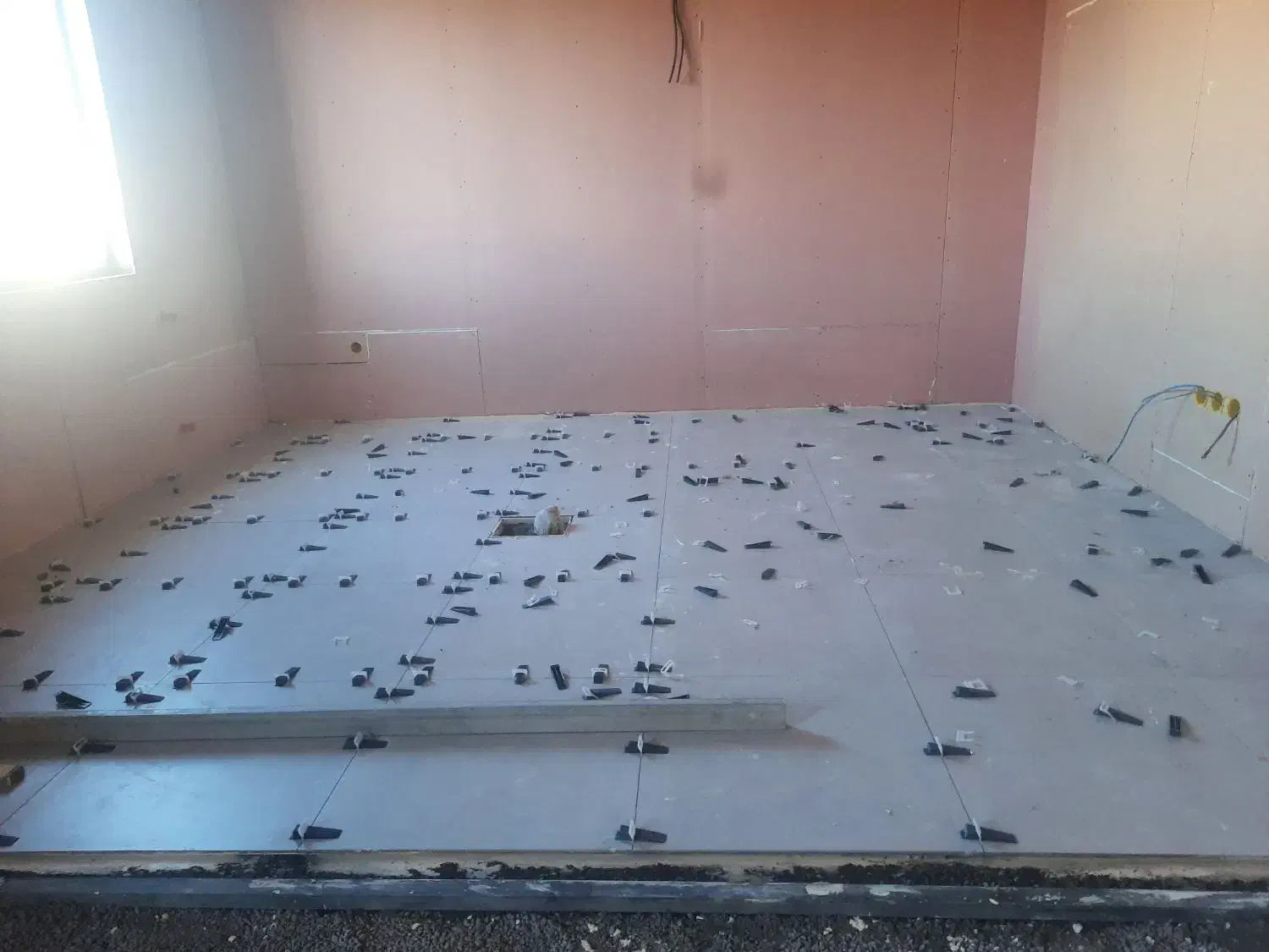 انجام کاشی سرامیک|خدمات پیشه و مهارت|اراک, |دیوار