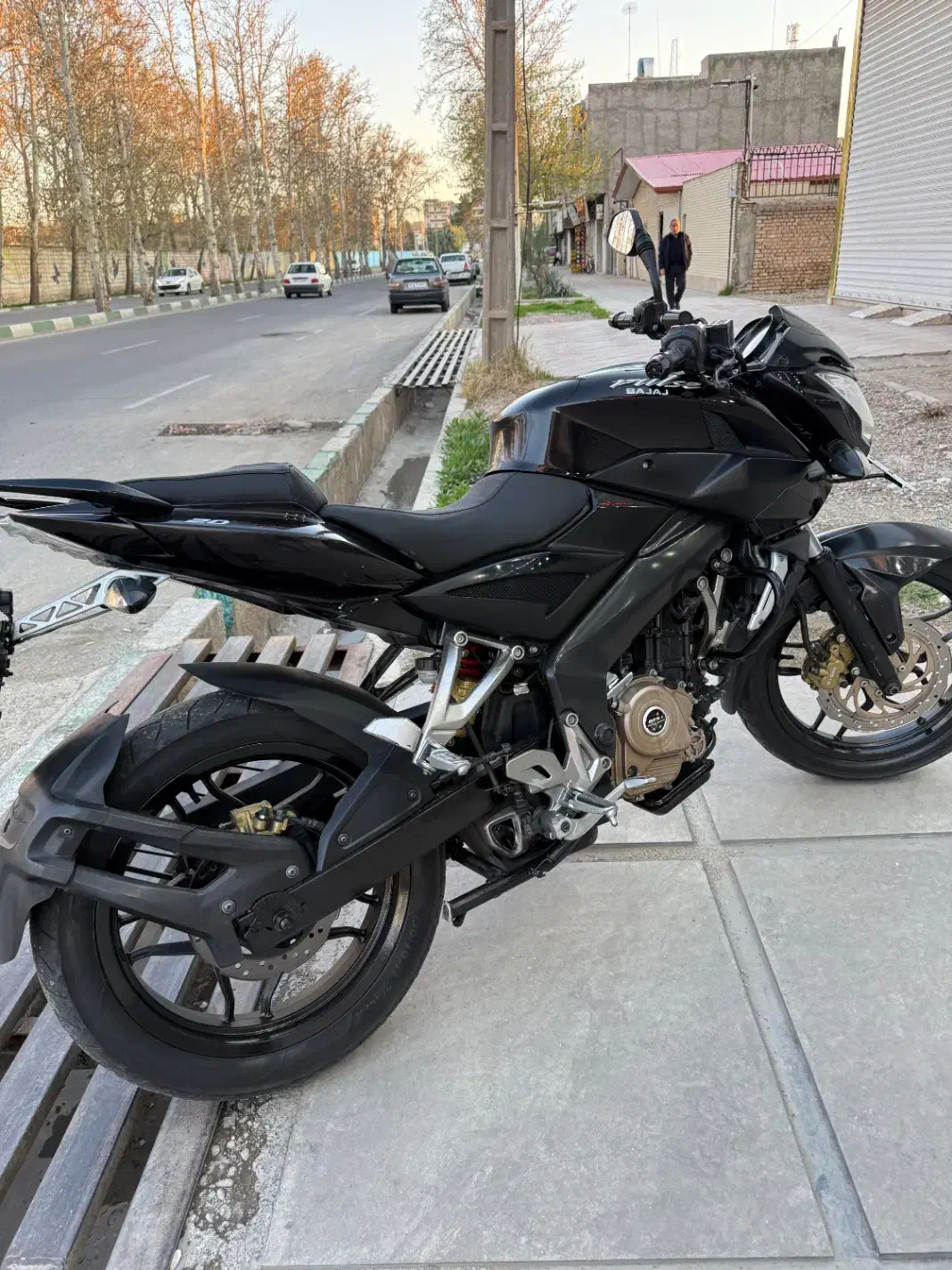 Ns200|موتورسیکلت|نظرآباد, نظرآباد|دیوار