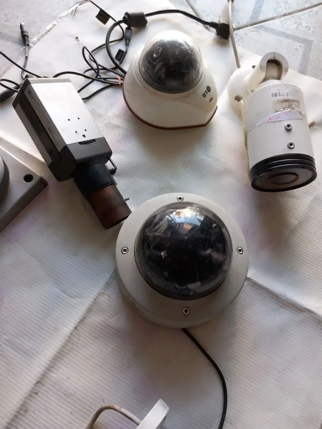 دوربین مدار بسته|دوربین مداربسته|هفدر, |دیوار