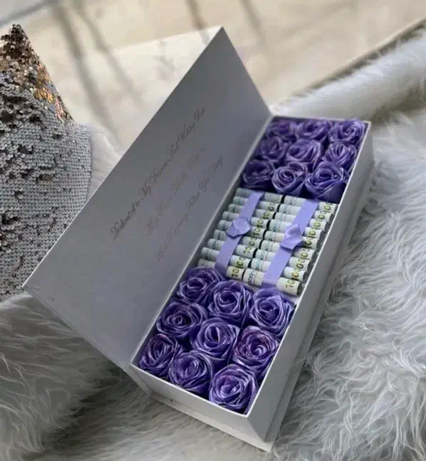 باکس کادویی|گل مصنوعی|قروه, |دیوار