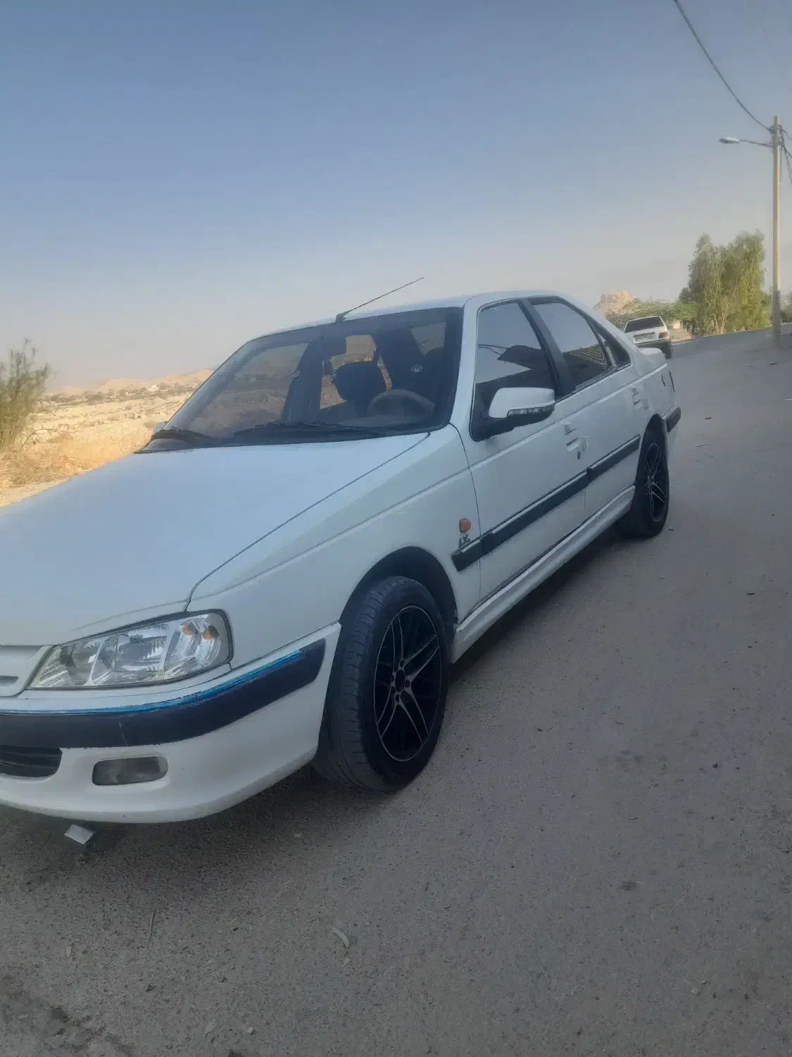 پاس سال ۹۳|خودرو سواری و وانت|کازرون, |دیوار