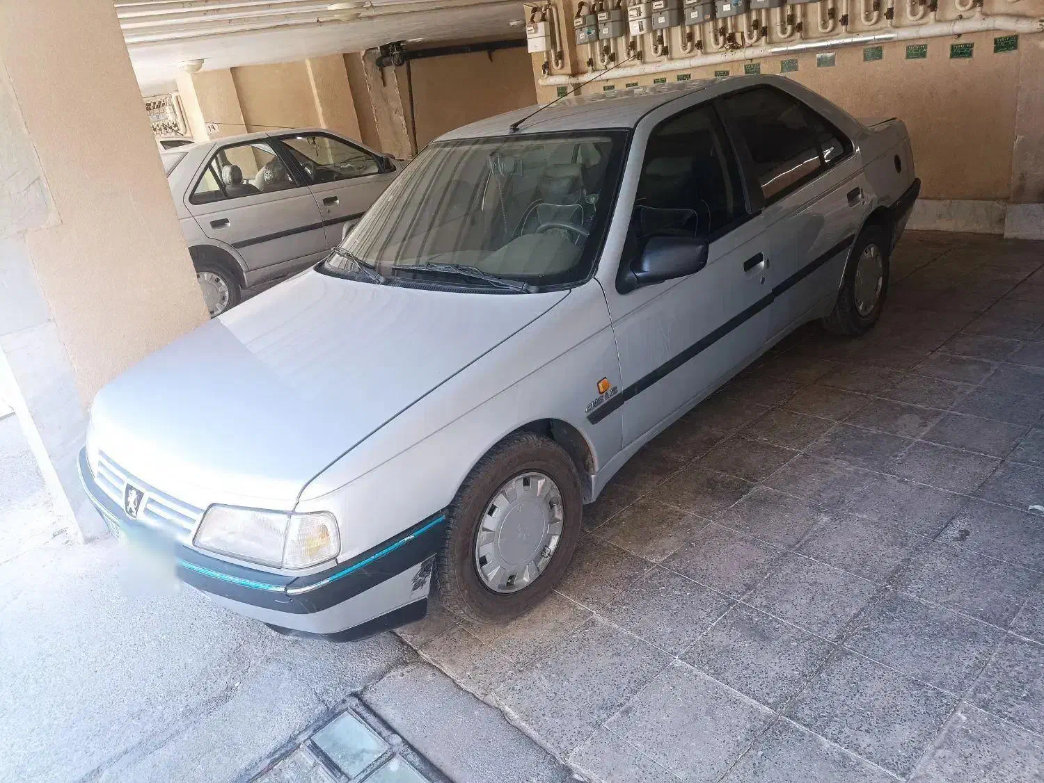 پژو ۴۰۵ مدل ۹۳ بیرنگ|خودرو سواری و وانت|ساوه, |دیوار