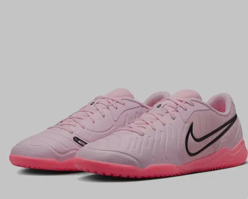 کفش فوتسال اورجینال|کیف، کفش، کمربند|بندر ماهشهر, |دیوار