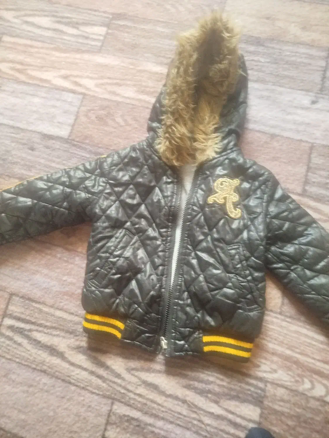 کاپشن پسرانه|کفش و لباس بچه|رباط‌کریم, نصیرشهر|دیوار