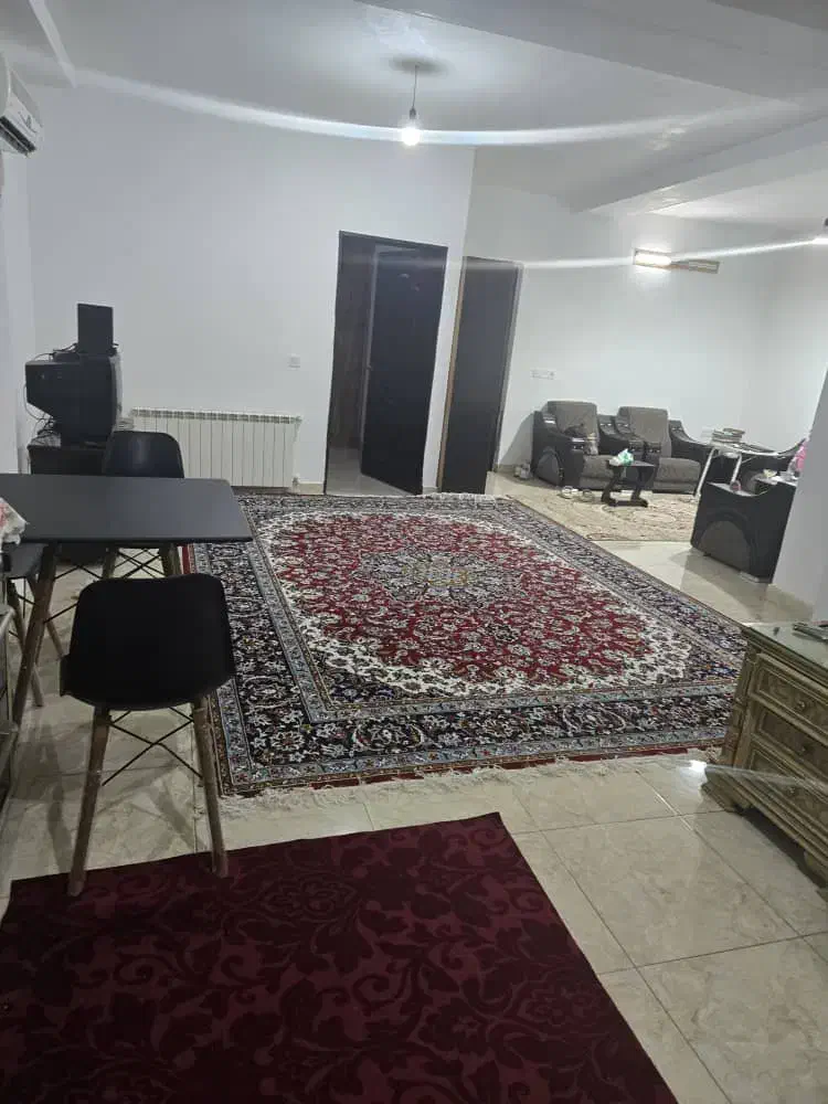 آپارتمان ۹۰متری/دو خواب/مبله/با آسانسور پارکینگ|اجارهٔ آپارتمان|چمستان, |دیوار