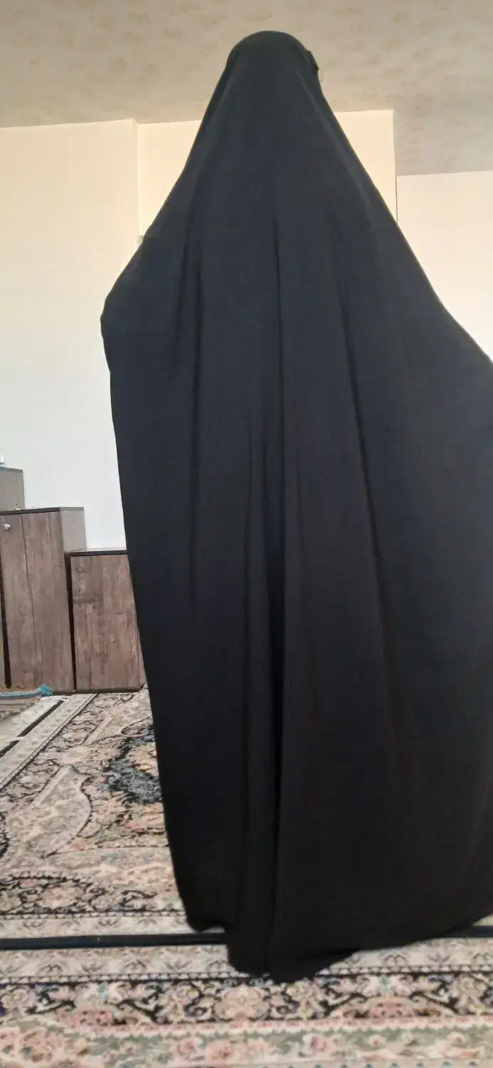 چادر ملی نو|لباس|شاهینشهر, فدک|دیوار