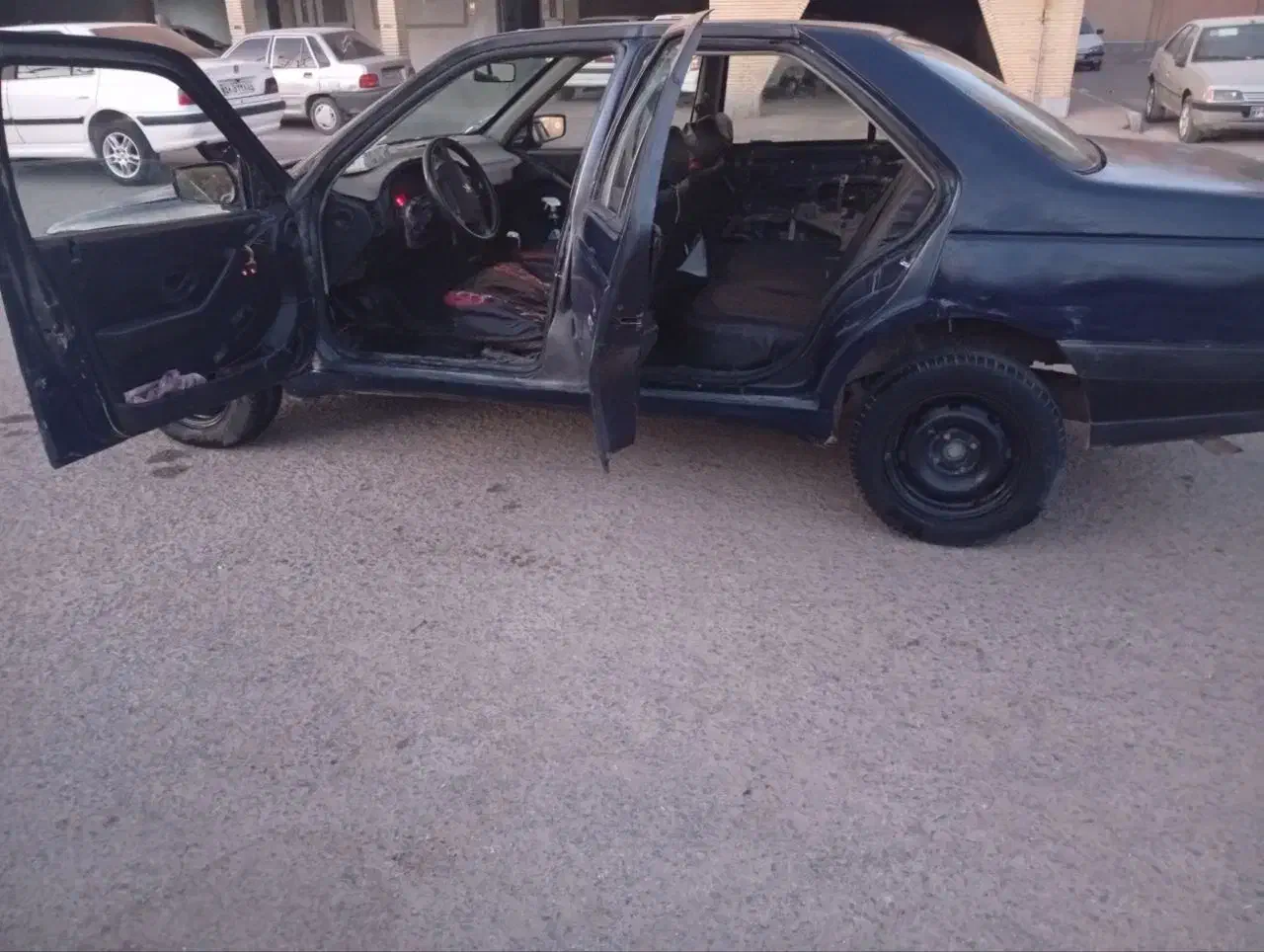 پژو۲۰۰۰|خودرو سواری و وانت|زاهدان, |دیوار