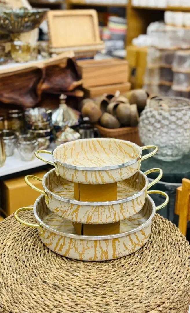 ماهیتابه|ظروف پخت‌وپز|برازجان, |دیوار