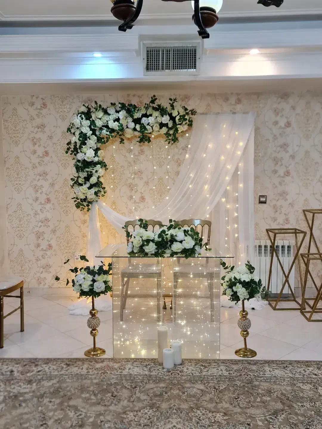 گل آرایی مراسم و تزئین ماشین عروس|خدمات پذیرایی، مراسم|یزد, |دیوار