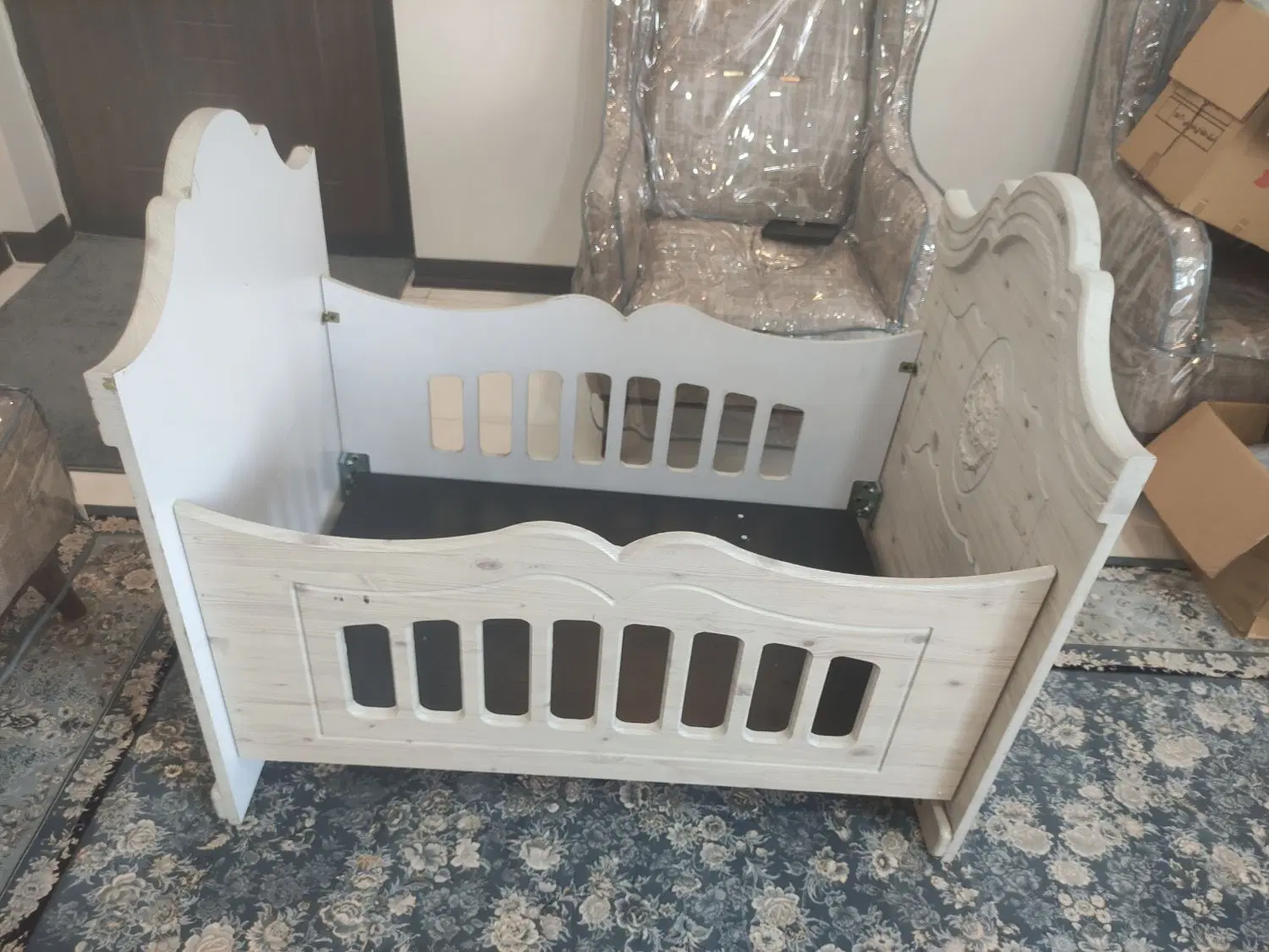 تخت کودک|تخت و صندلی بچه|گرمدره, |دیوار