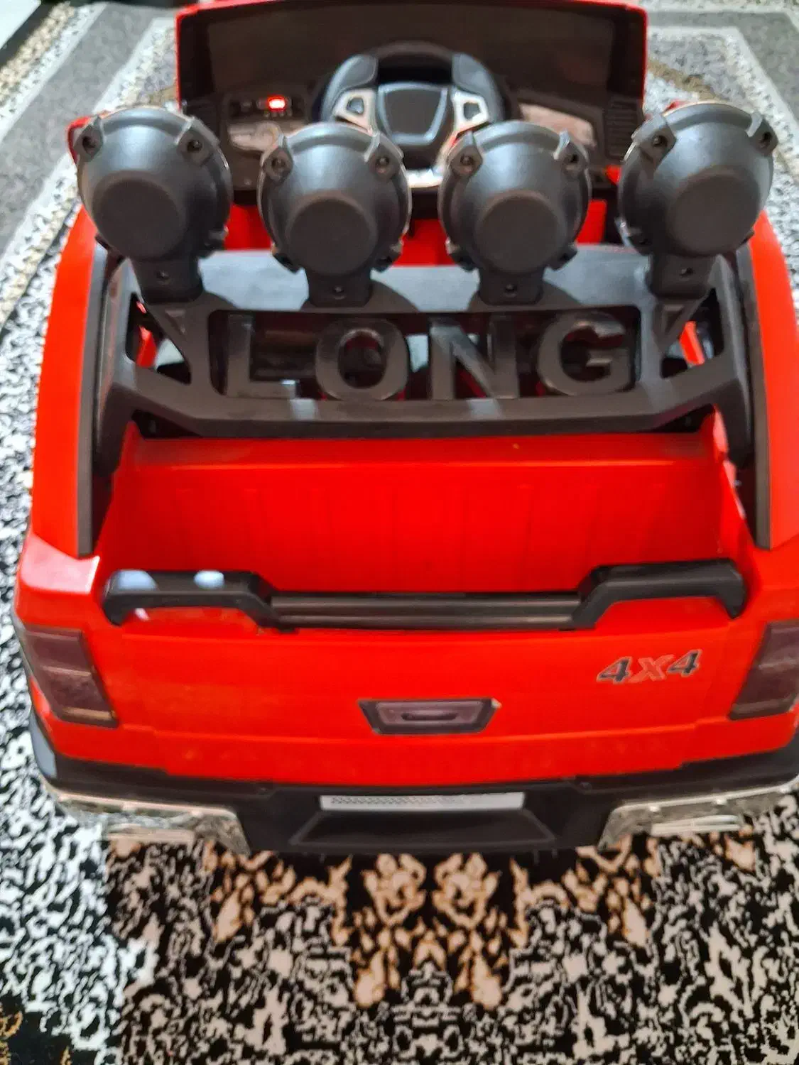 ماشین شارژی در نو|اسباببازی بچه|نظرآباد, شهرک آزادگان|دیوار