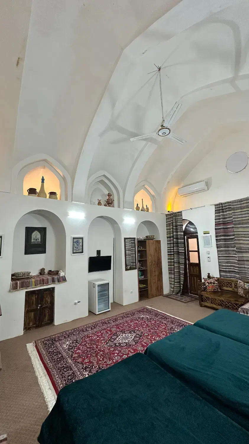 عروس هتل های سمنان|اجارهٔ کوتاهمدت آپارتمان و سوئیت|سمنان, |دیوار