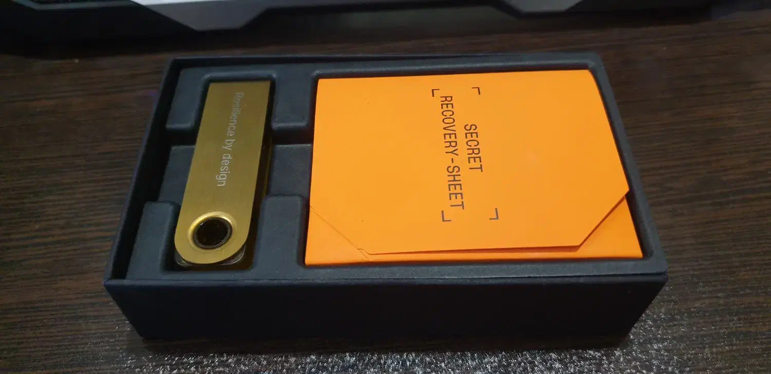 کیف پول ارز دیجیتال2025 Ledger nano s plus|قطعات و لوازم جانبی رایانه|تهران, سبلان (لشگر)|دیوار