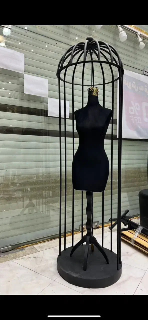 لوازم لباس فروشی مانکن اتاق پرو|فروشگاه و مغازه|مراغه, |دیوار