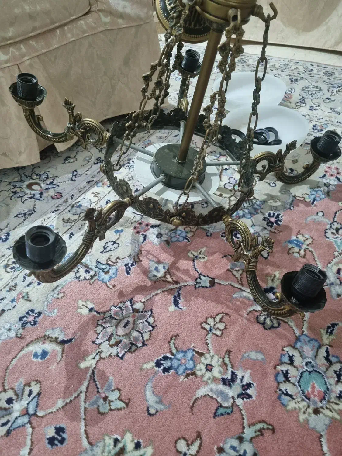 بدنه لوستر|لوستر و چراغ آویز|تهران, نیروی هوایی (پیروزی)|دیوار