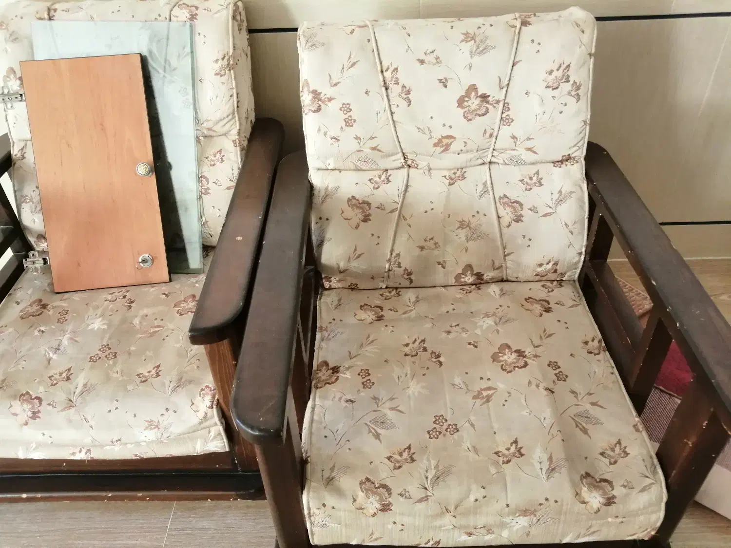 مبل 7 نفر|مبلمان خانگی و میز عسلی|کاشان, کشاورز|دیوار