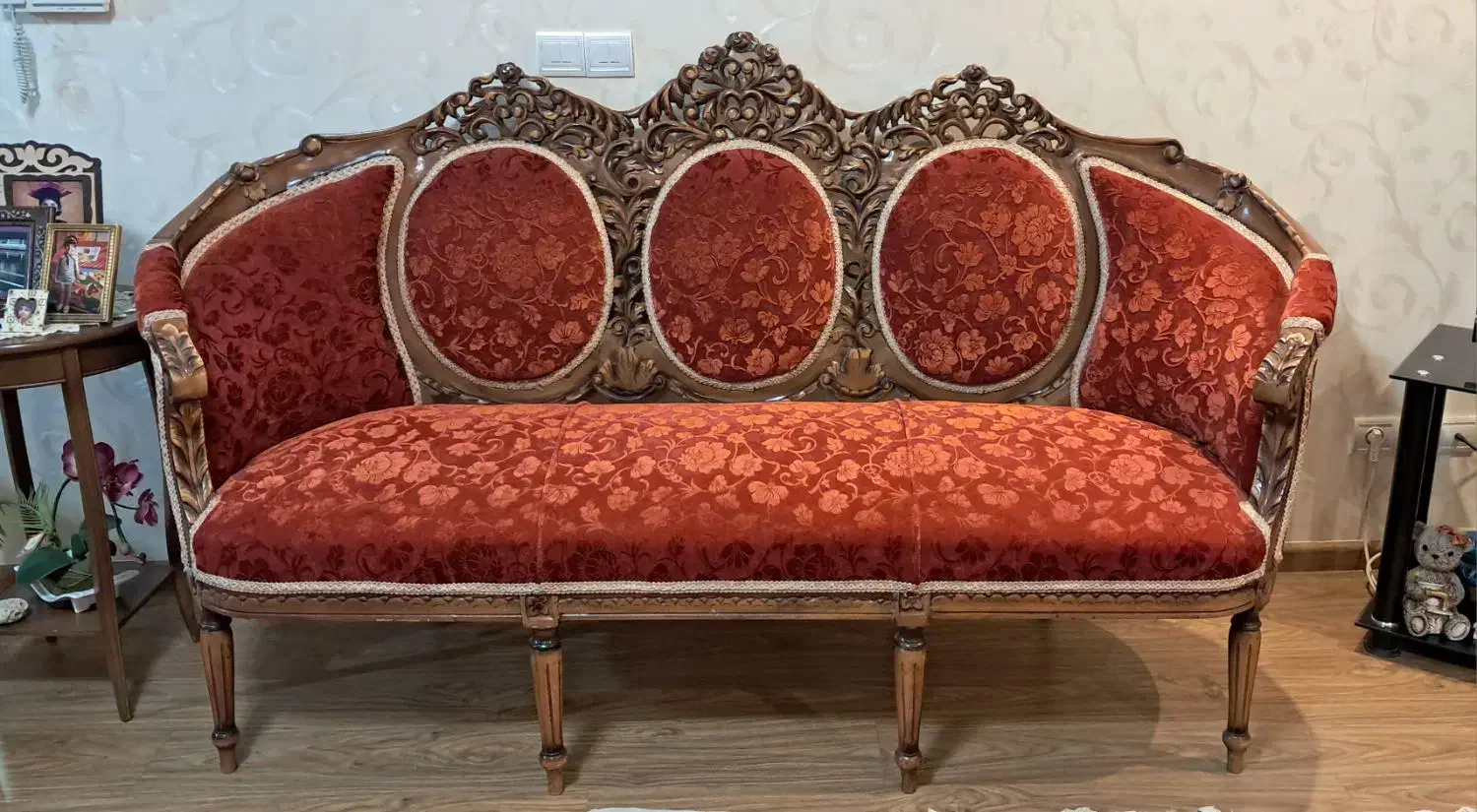 مبلمان سلطنتی مدل فرحی|مبلمان خانگی و میز عسلی|شیراز, وصال|دیوار