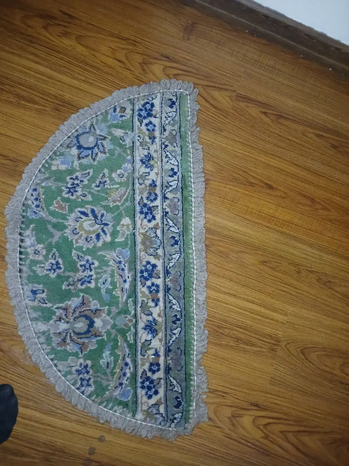 فرش دست بافت|فرش|کرج, گلشهر|دیوار