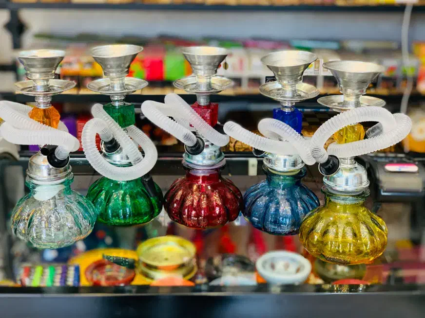 قلیان تنه فلزی کوچک و ماشینی و مسافرتی|کلکسیون و سرگرمی|شیراز, شهرک ولیعصر|دیوار