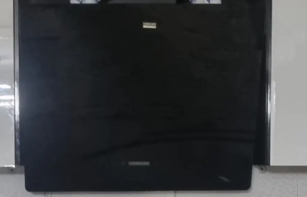 هود|هود|قم, شاه ابراهیم|دیوار