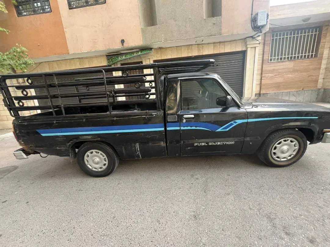 مزدا ۲۰۰۰ انژکتور ژاپنی تک سوز مشکی متالیک|خودرو سواری و وانت|مشهد, زیبا شهر|دیوار