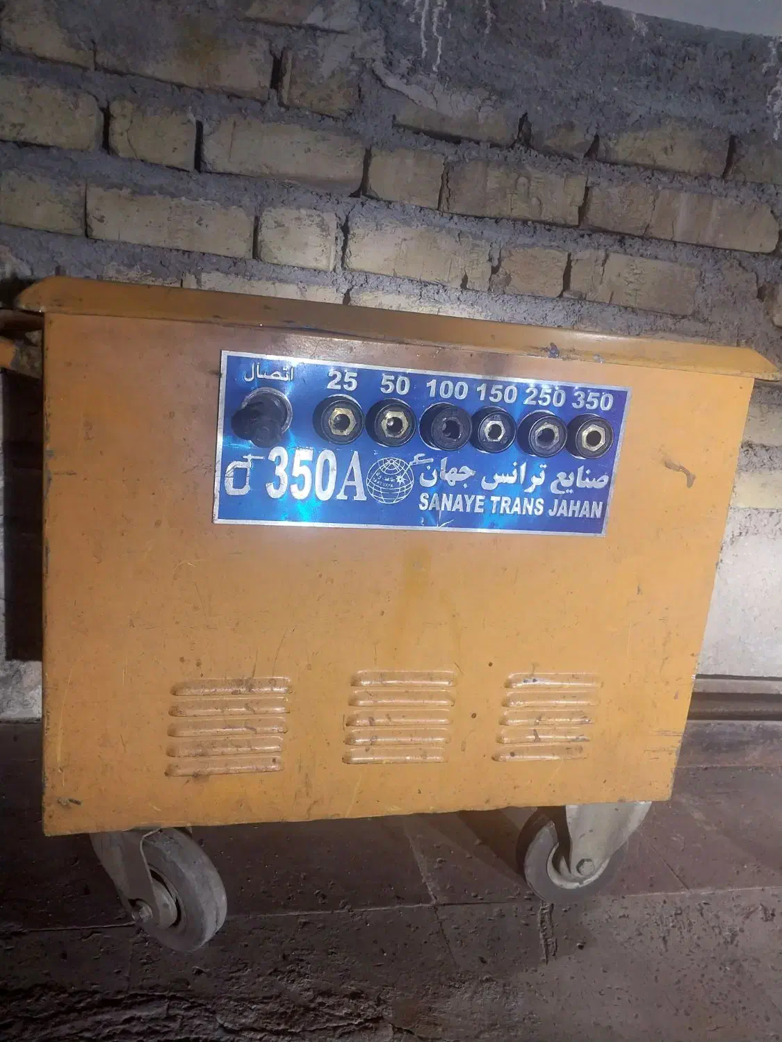 دستگاه موتور جوش دینام جوش ترانس جوش جک ماشین سنگی|ماشین‌آلات صنعتی|کازرون, |دیوار