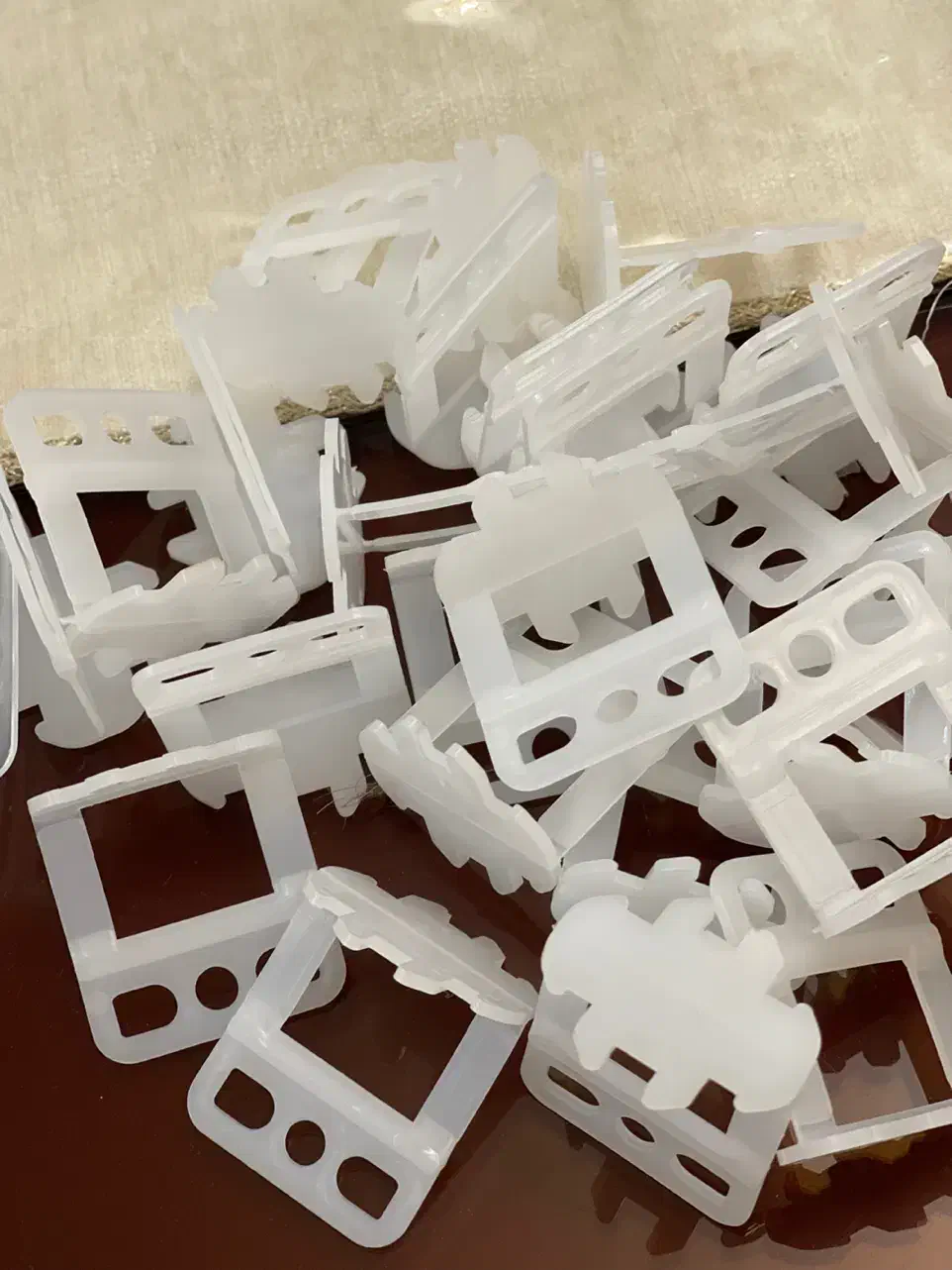 کارگر تزریق پلاستیک|استخدام صنعتی، فنی، مهندسی|اردبیل, |دیوار