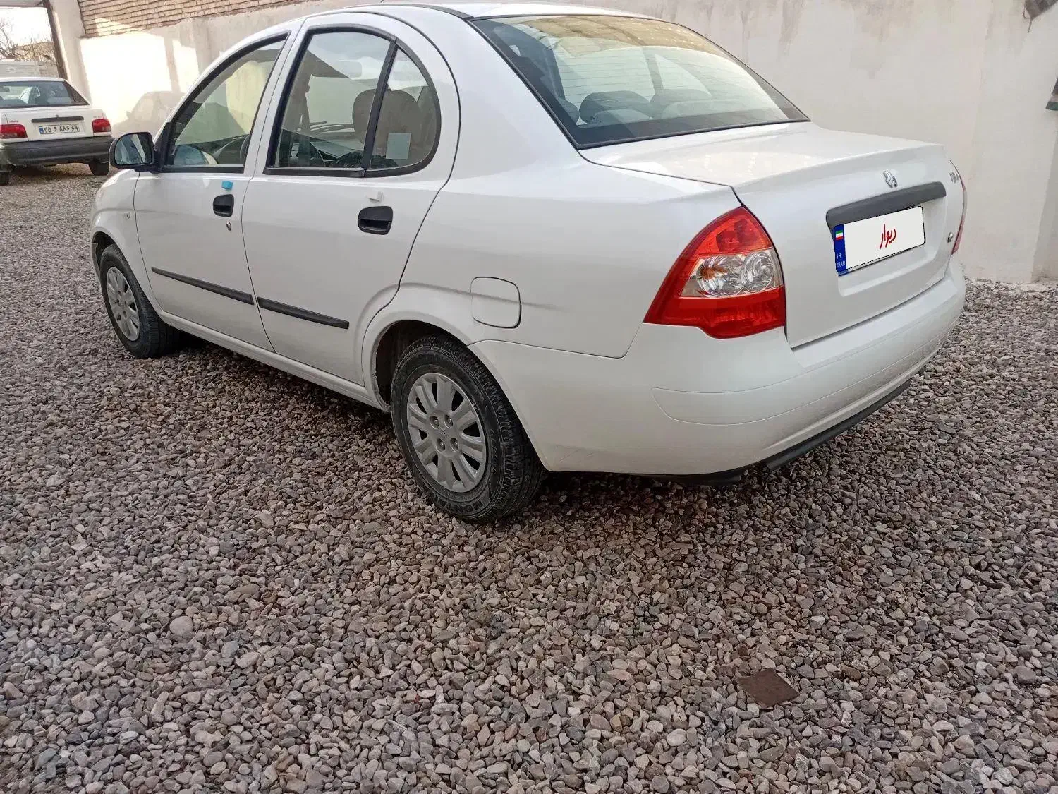 تیبا یک درجه یک|خودرو سواری و وانت|گنبد کاووس, |دیوار