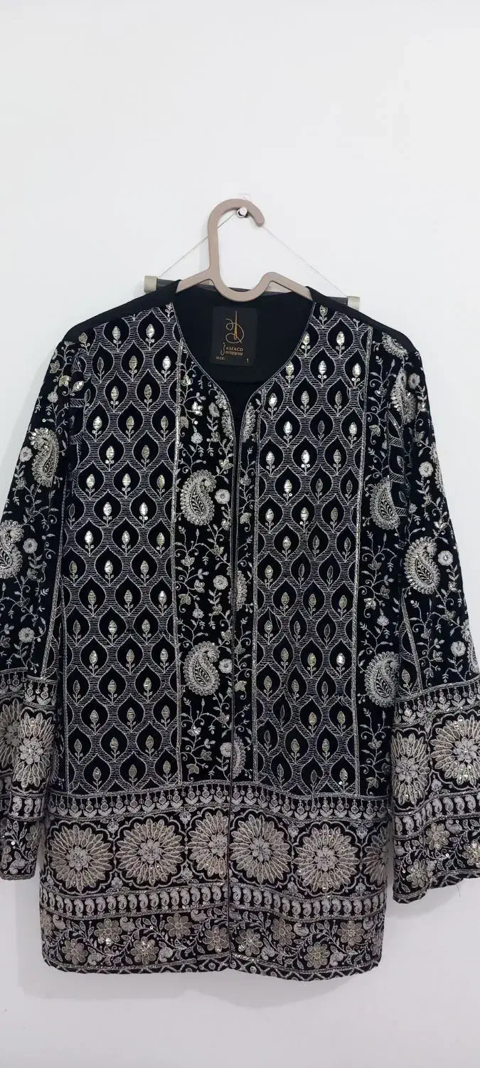 مانتو مانتو سوزن دوز گرم بالا یک بار پوشیده شده|لباس|اندیمشک, |دیوار