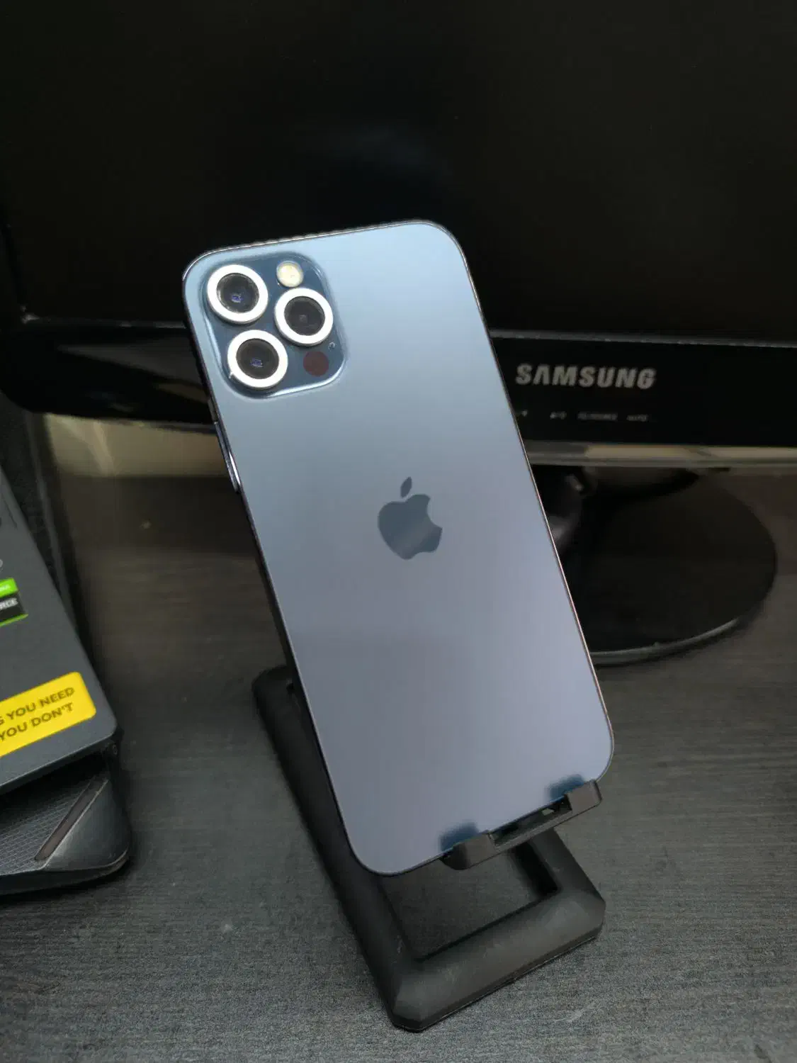 آیفون 12pro 256 zaa 82% + اپل واچ سری 3|موبایل|همدان, |دیوار