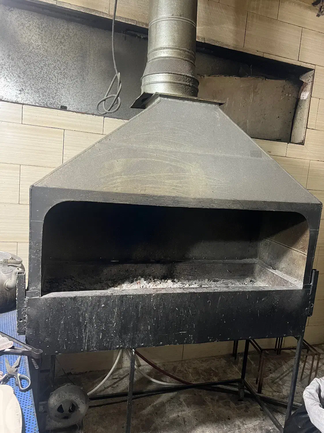 فروش لوازم فست فود و رستوران|کافیشاپ و رستوران|لاهیجان, لیل|دیوار