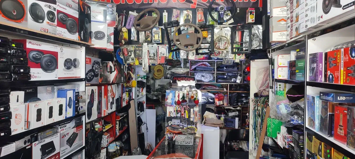 سیستم صوتی و مانیتور و تزئینات اتومبیل نجارپور|خدمات موتور و ماشین|بهبهان, |دیوار