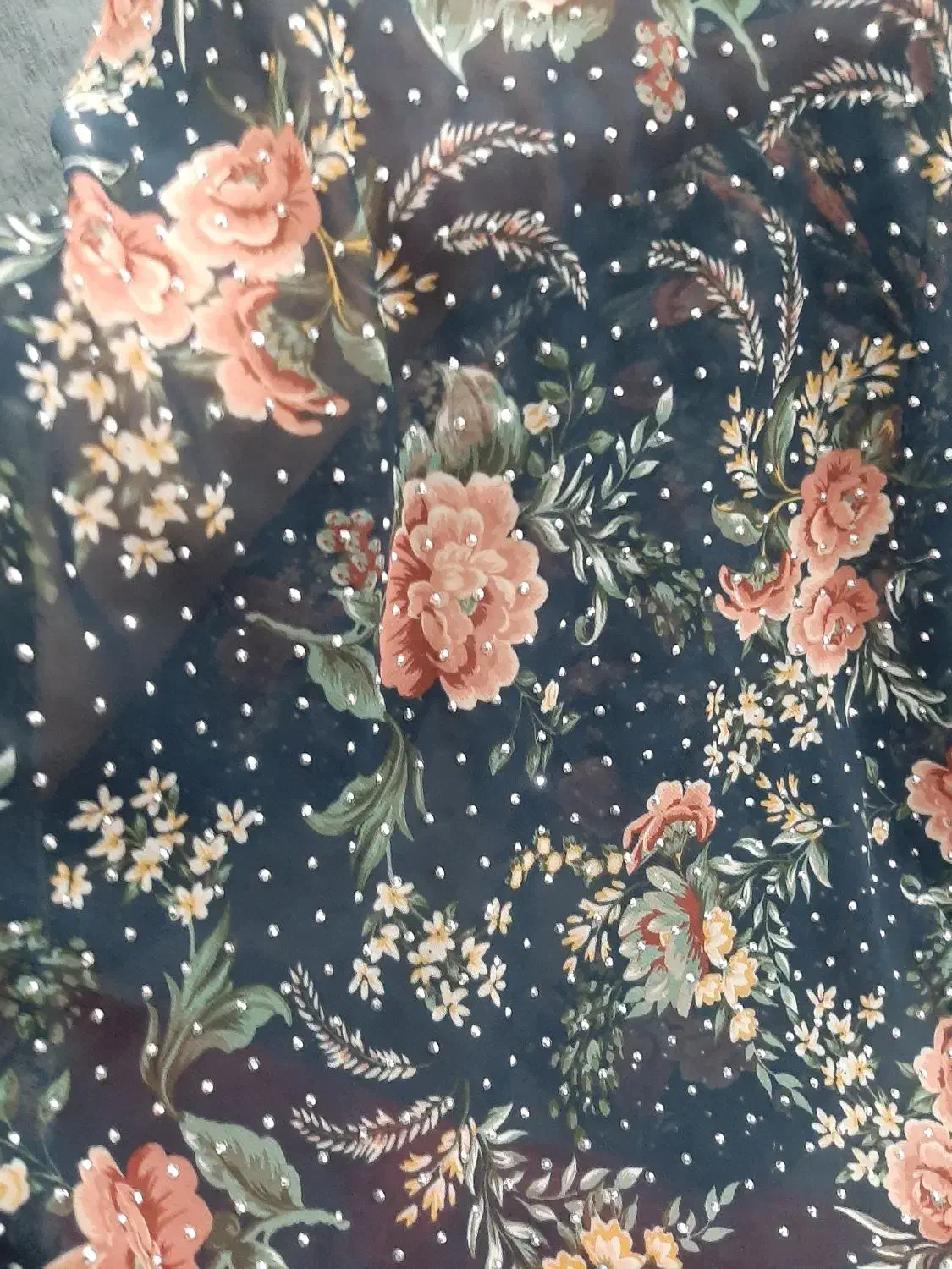 پارچه|لباس|اهواز, فرهنگ شهر|دیوار