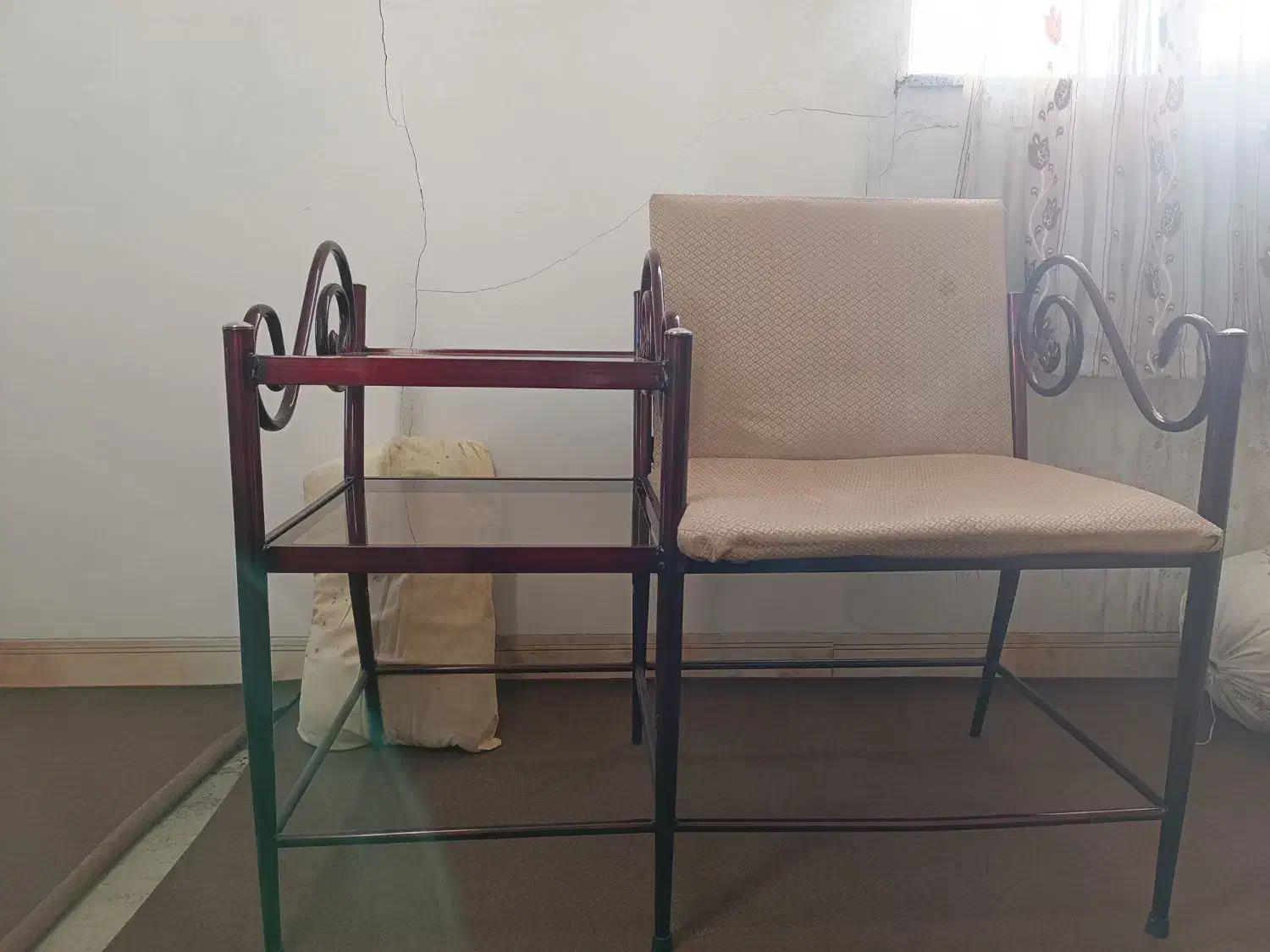 میز تلفن|میز تلفن|همدان, |دیوار